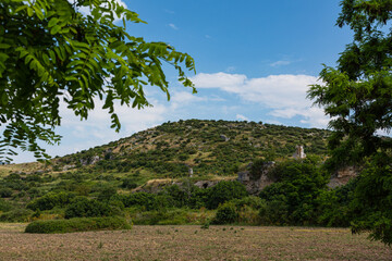 Fototapeta na wymiar トルコ　エフェソスの古代都市遺跡周辺の風景
