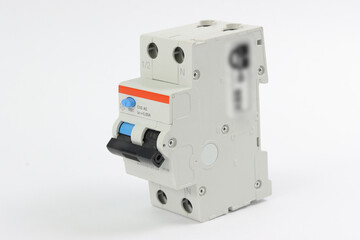 1-phase 2-pole differential circuit breaker for installation in an electrical panel.