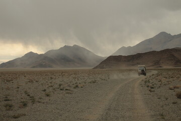 Fototapeta na wymiar Desert Road in amazing landscape