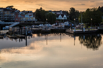 Teddington Lock on the Thames river, London Borough of Richmond, England, UK