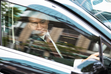 車・運転・男性・ビジネスマン