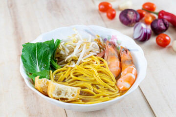 spaghetti with tomato sauce and Shrimp