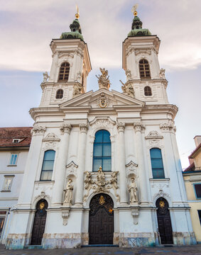 View at the Mariahilfe Church in the streets of Graz - Austria