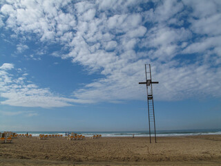 Vista de la playa desde el paseo mar&iacute;timo de Salou, Tarragona, Catalunya.