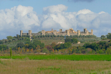 Fototapeta na wymiar borghi medievali della toscana