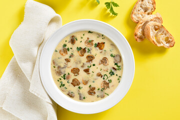 Creamy mushroom soup