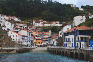 Foto de las casas de Cudillero, Asturias