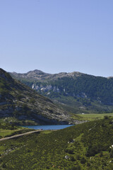 Naklejka na ściany i meble Foto de los lagos de Covadonga, Asturias