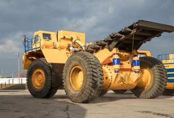 Obraz premium duty construction truck