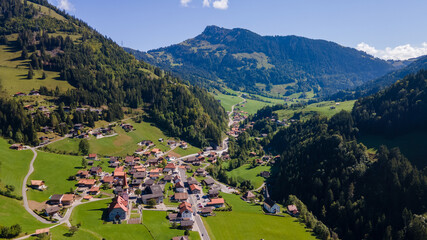 Fototapeta na wymiar Jaun Pass and its beautiful valley, Switzerland. 