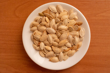 pumpkin seeds dried salted ready to eat