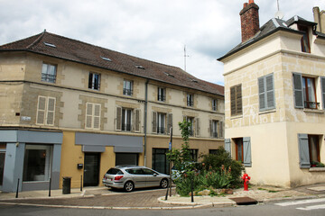 Fototapeta na wymiar Magny en Vexin - Rue Saint-Sauveur