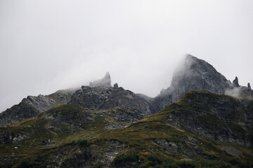 Fototapeta premium mountains in the fog