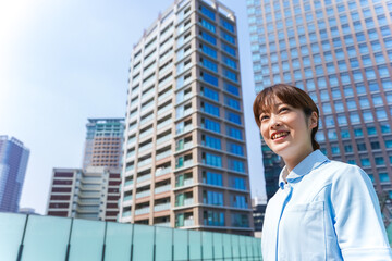 都会の看護師