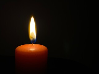 Candle Light in the Dark
