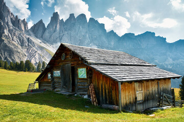 Die Geislerspitzen / Geisleralm im Villnössertal in Südtirol