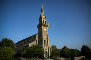 Fototapeta na wymiar lovely church of lancieux in brittany in france