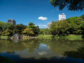 Fototapeta na wymiar 秋の日本庭園の風景　9月