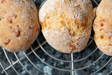 homemade, luftige Leinsamen-Kürbiskerne-Kümmel-Sesam-Käse-Mohn Semmeln, glutenfrei 