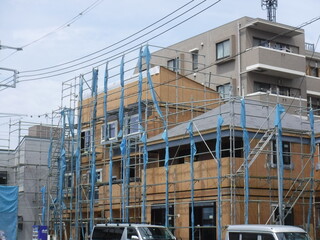 In the middle of construction ～建設途中