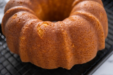 Lemon bundt cake