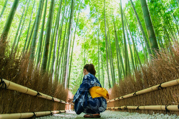浴衣と竹林
