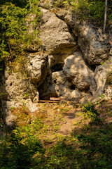 10.09.2021, GER, Bayern, Waischenfeld: Hubertusgrotte in der fr&auml;nkischen Schweiz.