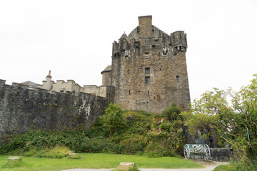 Fototapeta na wymiar Views Eilean Donan Castle