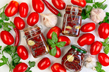 Dried tomatoes in olive oil.