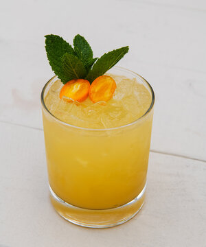 Kumquat cocktail