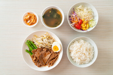 stir-fry Teriyaki Pork with sesame seeds ,mung bean sprouts, boiled egg and rice set