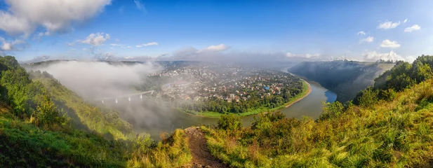 Gartenposter Panoramic view on Zalishchyky town and the Dniester river meander and canyon © byrdyak