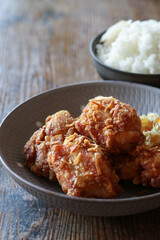 色々な料理にトッピング出来るフライドオニオン