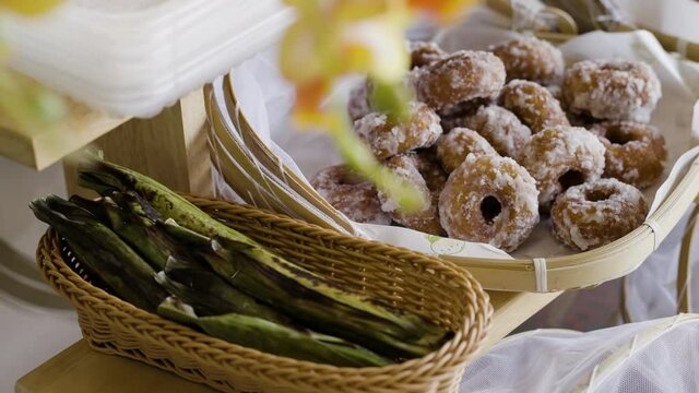 Local malay kueh name pulut panggang and keria ubi, two favourite food in Malaysia