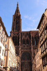 Straßburger Münster; Westfront von der Krämergass (Rue Merciere)