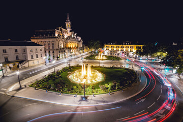 Hôtel de ville et place Jean Jaurès à Tours (Indre-et-Loire, région Centre, département 37), de nuit