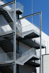 Fototapeta premium ビルの非常階段