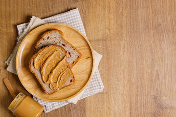 wholewheat bread with hazelnut spread