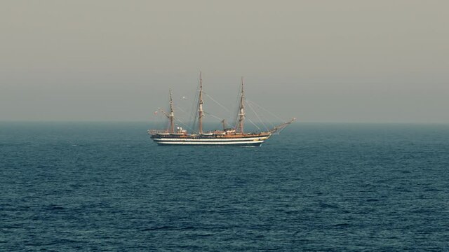 Amerigo vespucci nave scuola