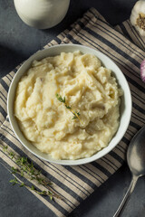 Creamy Homemade Garlic Mashed Potatoes