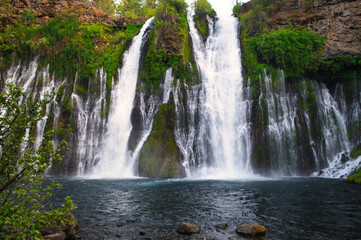 Fototapeta na wymiar Burney Falls is a waterfall on Burney Creek, within McArthur-Burney Falls Memorial State Park, in Shasta County, California