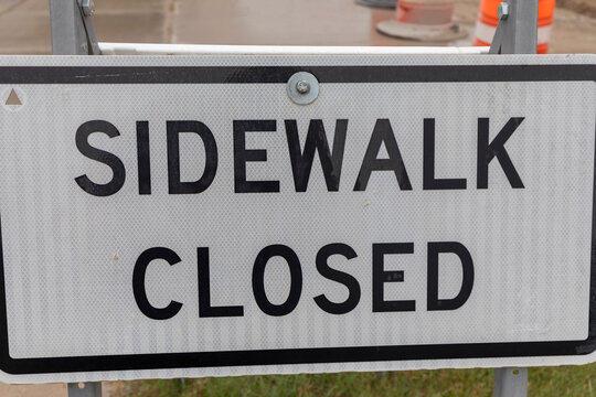 Information signs - sidewalk closed