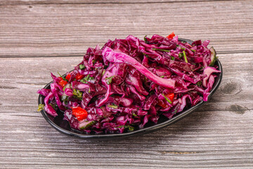 Pickled red cabbage with herbs