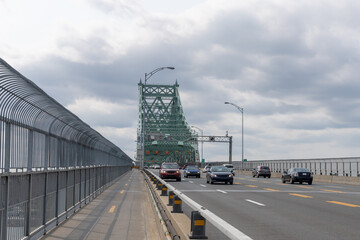Fototapeta na wymiar Traffic on Jacques Cartier Bridge. Montreal, Quebec, Canada.