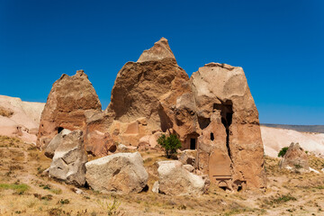 Fototapeta na wymiar Old church, A church belonging to ancient civilizations in Cappadocia, It is a historical artifact that has managed to carry the traces of the past to the present, Cappadocia, Goreme, travel to Turkey