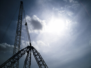 Derrick Crane with cloud and sky on UV filter,