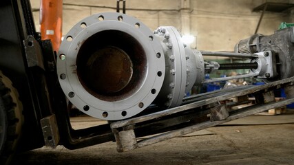 Gate valves. Large valve. Oil and gas industry. Manufacturing of gate valves at the factory.