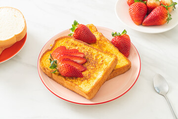 french toast with fresh strawberry
