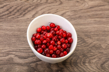 Sweet and tasty cranberry in the bowl