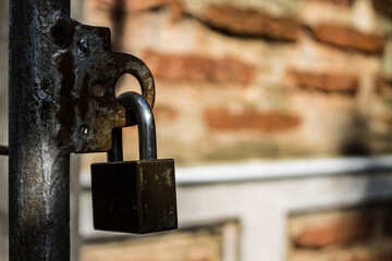 old padlock security
